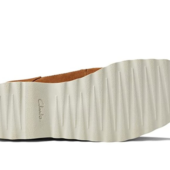 Clarks Durleigh Edge Cognac Suede
